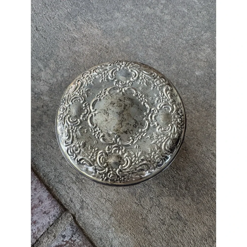 N/A vintage towle